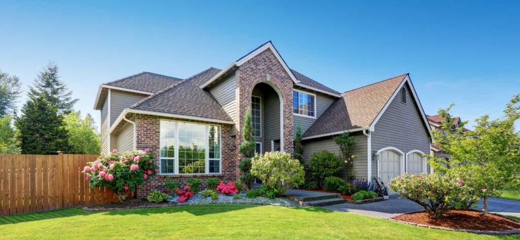 Beautiful house with spacious yard and greenery
