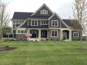 asphalt shingle roof